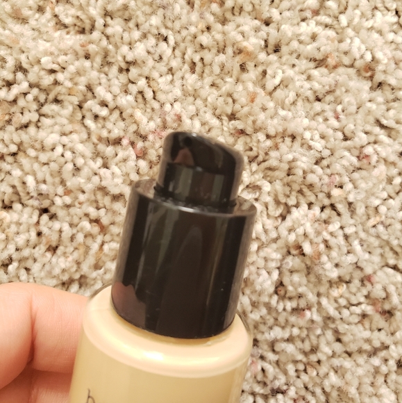 bareMinerals Liquid Foundation Cashmere - Picture 5 of 5